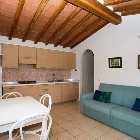 Apart-hotel Il Poggio Marcuccio Lacona