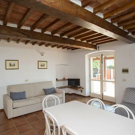 Apart-hotel Il Poggio Marcuccio Lacona